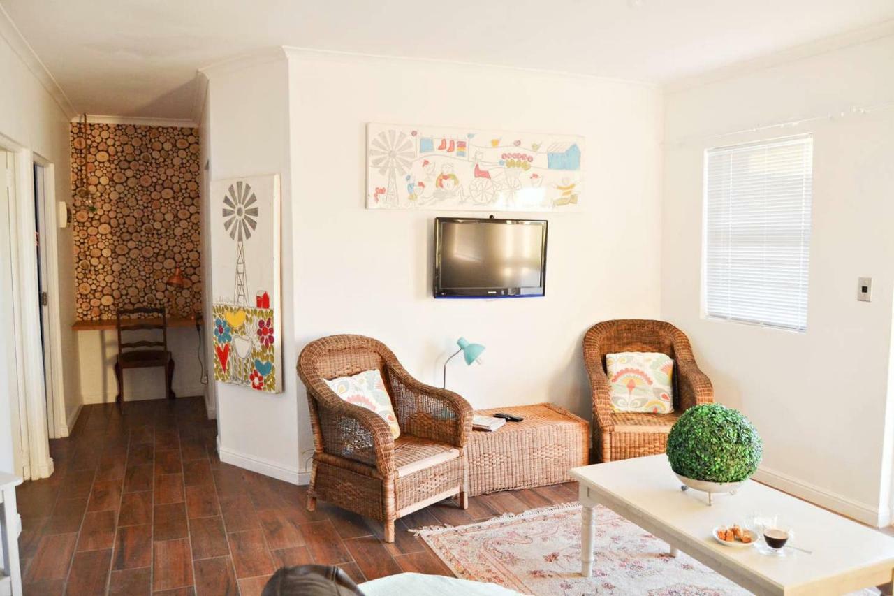 לאנגבאן Aintree Farm Cottage מראה חיצוני תמונה